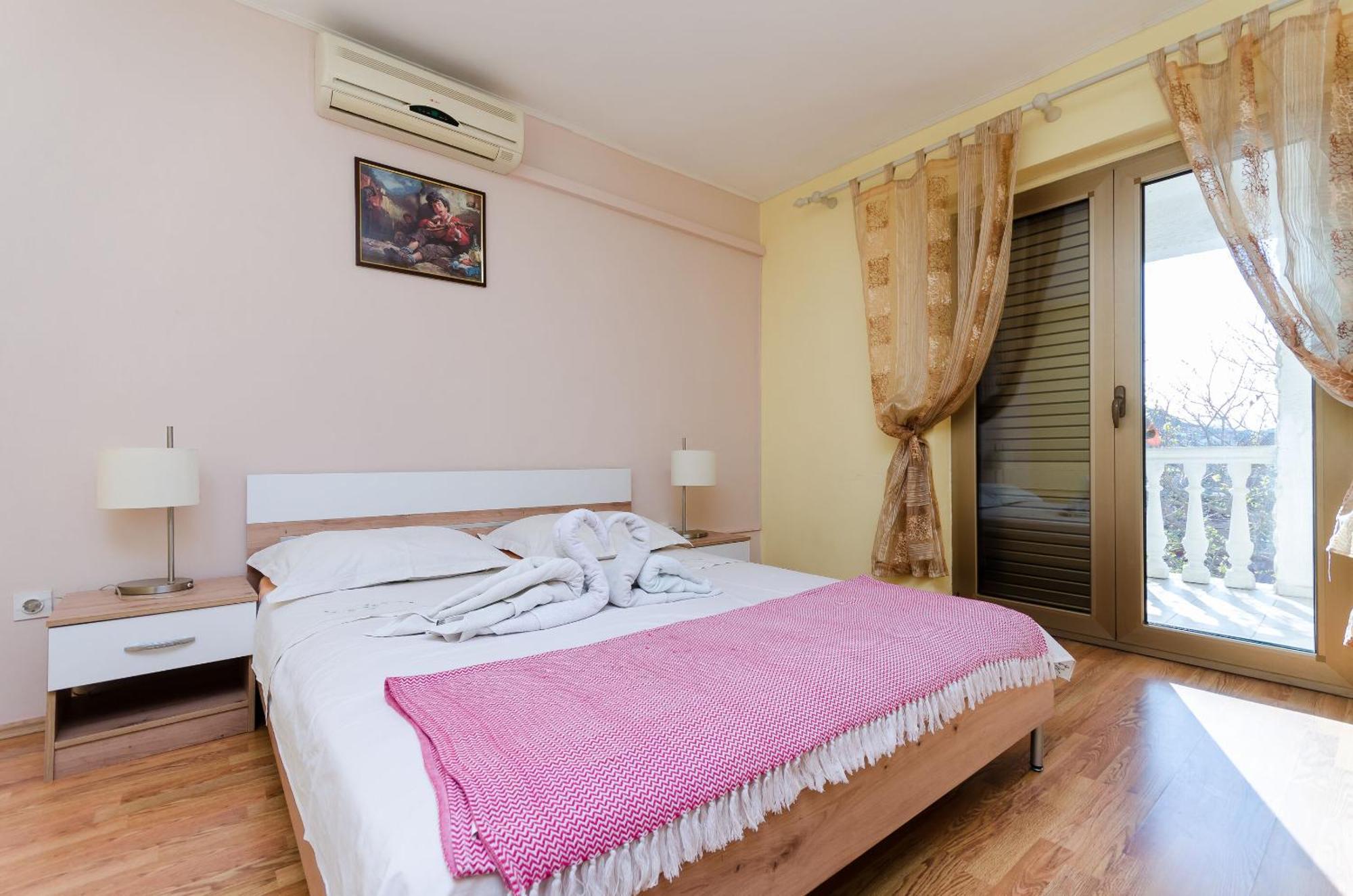 Apartments Zeljka Mundanije 외부 사진